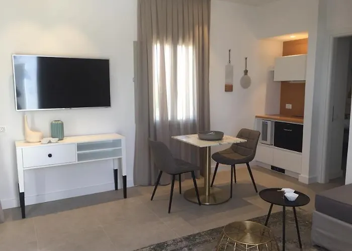 Altera Pars 3* Meszariá