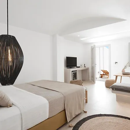 Altera Pars Hotel Messaria (Santorini)