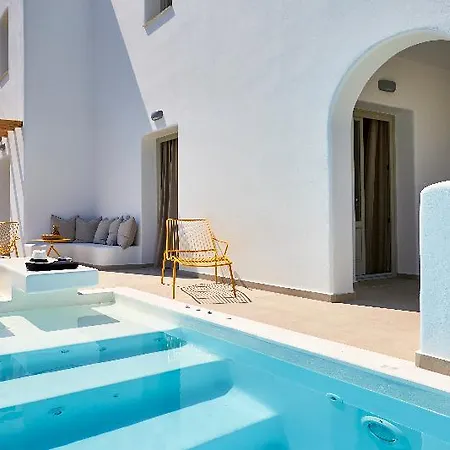 Altera Pars Hotel Messaria (Santorini)