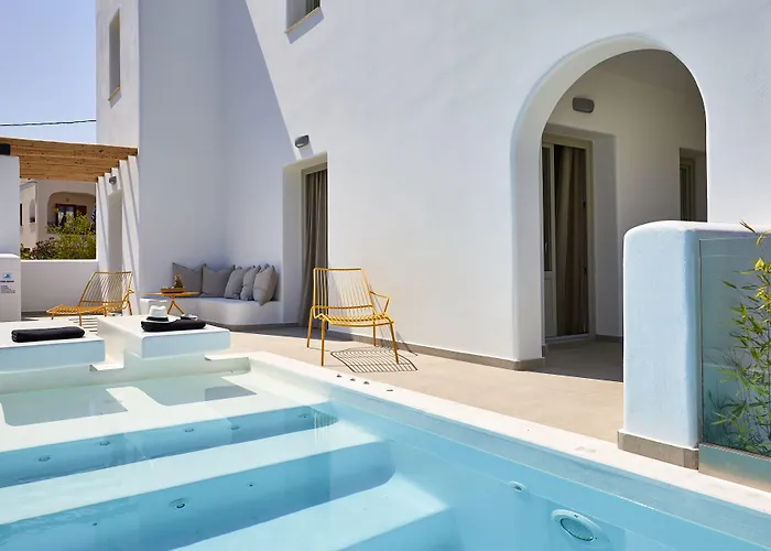 Altera Pars Hotel Messaria (Santorini)