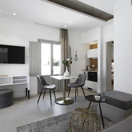 Hotel Altera Pars 3*