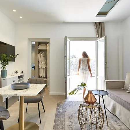 阿尔特拉帕斯套房酒店 3*